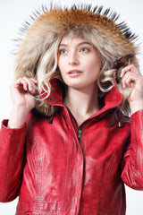 Damen Lederparka Lammnappa Rot Vintage Look mit Kapuze und Finnraccoonbesatz