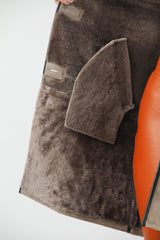 Leichte Damen Lammfelljacke für den Winter in Silber/Grau