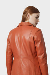 Figurbetonte Damen Lederjacke in Orange aus Lammnappa- Leder Schmidt Online