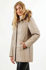 Damenlederparka aus Lammnappa in Ivory mit Volllederkapuze und Echten Fuchsstreifen