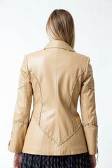 Eleganter Damen Lederblazer aus Lammnappa in camel tailliert zum knöpfen