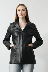 Figurbetonter Damen Lederblazer aus feinem Lammnappa schwarz