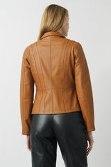 Kurze taillierte Damen Lederjacke in Lammnappa cognac mit Frontreißverschluss