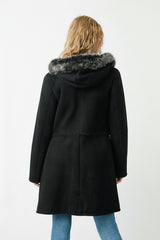 Leichte Damen Lammfelljacke mit Kapuze in schwarz mit Reißverschluss