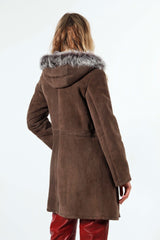 Lange Damen Lammfelljacke mit Kapuze in Braun, Rückenlänge  ca. 90cm