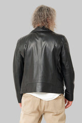 Kurze Herren Bikerstyle Lammnappalederjacke schwarz feinste Qualität mit Asymmetrischen Reißverschluss