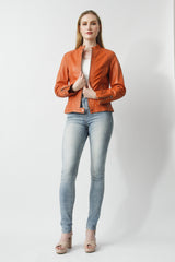 Leichte Biker Damen Lederjacke Lammnappa orange mit Stehkragen und tailliert