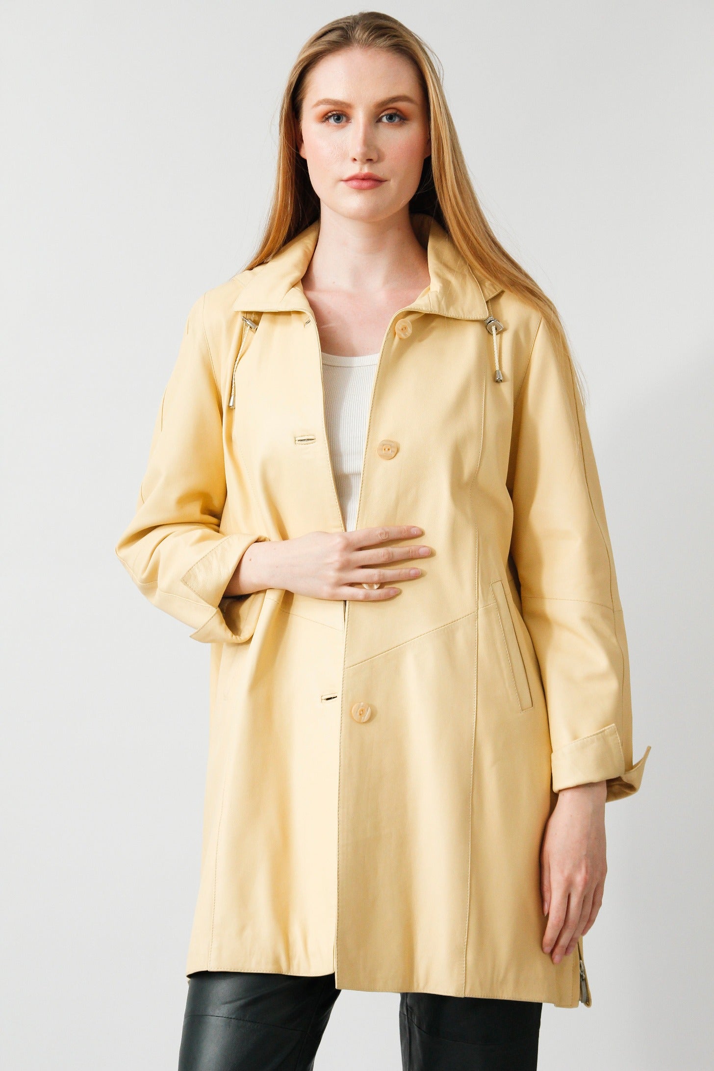 Eleganter Damen Leder Kurzmantel mit Kapuze – Leder Schmidt Online