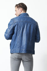 sportliche kurze Herren Lederjacke mit Stehkragen und Brusttaschen in Lammnappa blau