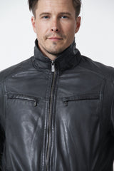 Herren Lederjacke Lammnappa in anthrazit hochschließbar zwei Brusttaschen Stehkragen