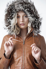 Damen Lederparka aus Lammnappa cognac abnehmbarer Kapuze und Pelzrand