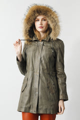 Langer Damen Lederparka Lammnappa Khaki vintage mit Finnraccoon Kapuze