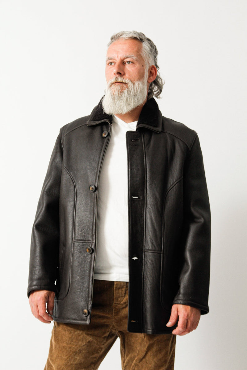 Echte Halblange Herren Winter Lammfelljacke  in nappalan braun gefärbt