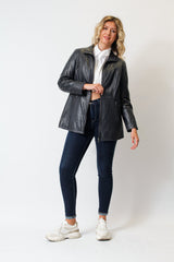 Längere Damen Lederjacke-Lammnappa in washed blue wattiert mit Reißverschluss