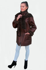 echte Damen Lammfelljacke zum wenden mit abnehmbarer Kapuze in braun