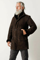 Längere Winter Herren Lammfelljacke in Pelzvelour und Doppelkragen in braun