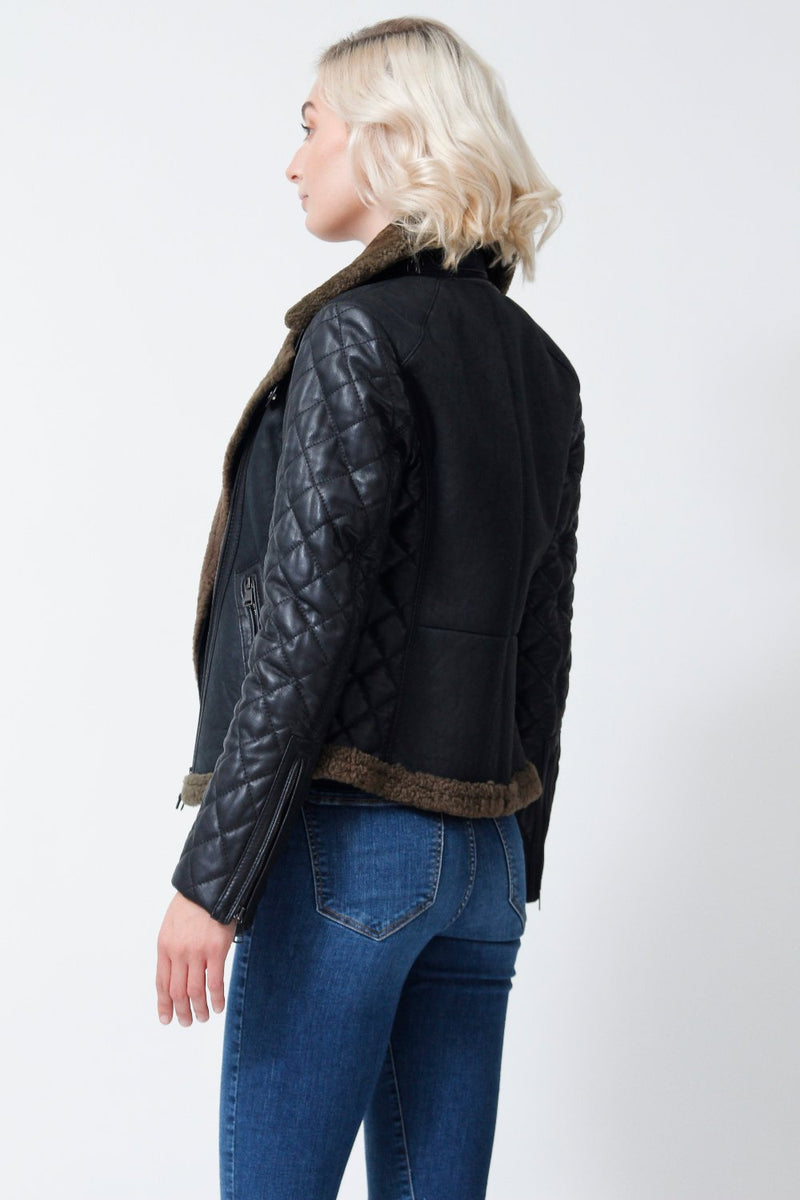 schwarze kurze Damen Lammfelljacke Bomber, Christ Curly Lamm, schwarz, Reißverschluss