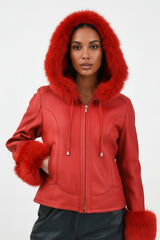 kurze rote gewachsene Damen-Lammfell-Jacke mit Kapuze & Reißverschluss