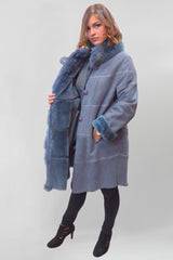 Echter Damen Lammfellmantel in blau mit Blaufuchs