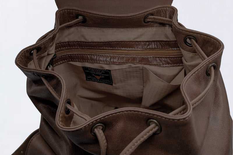Großer Leder-Rucksack in washed dunkelbraun