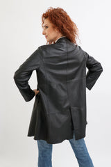 Längere sehr leichte Damenlederjacke