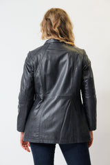 Längere Damen Lederjacke-Lammnappa in washed blue wattiert mit Reißverschluss