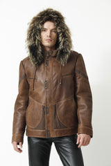 Kurze Herren Entrefinolammfelljacke mit Kapuze Finnraccoon Besatz in Braun Vintage