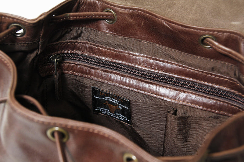 Herren Alltag Rucksack aus Rindnappa Braun vintage mit vielen Taschen