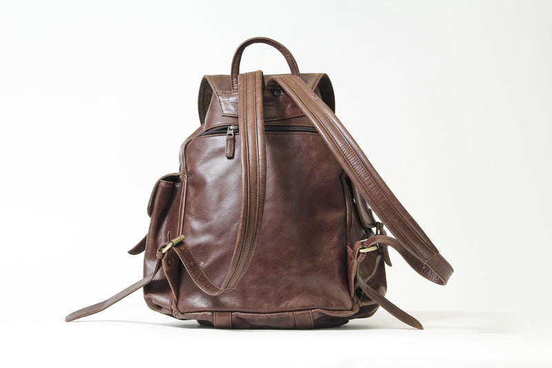 Herren Alltag Rucksack  aus Rindnappa Braun vintage mit vielen Taschen
