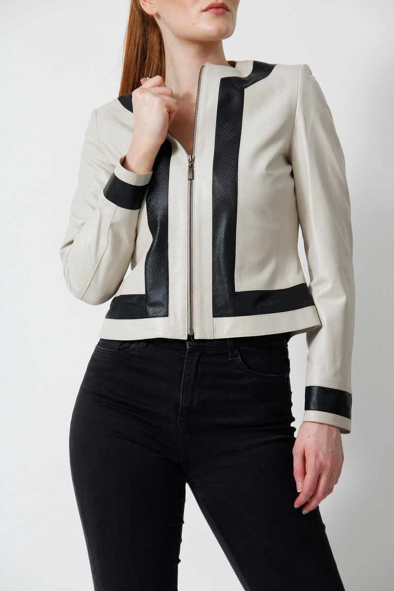 Damen Bolero in Ziegennappa ivory mit Kontrast schwarz perforiert
