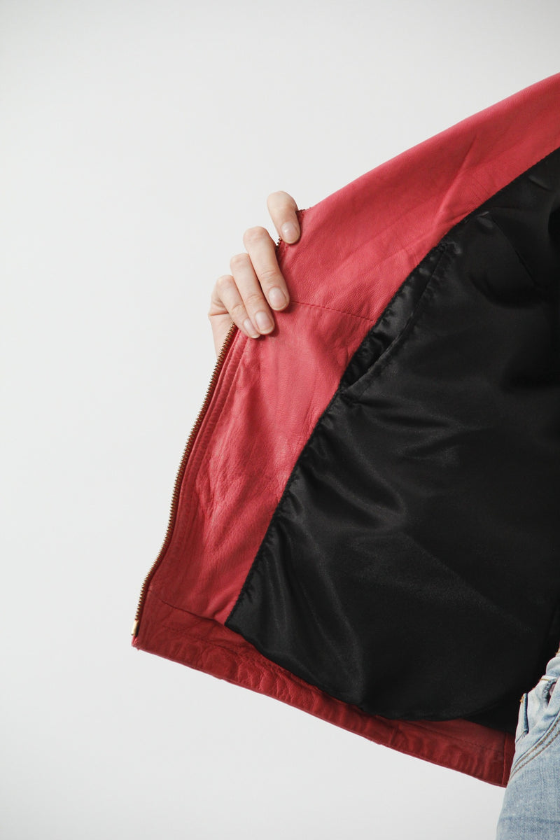 Moderne kurze Damen Lederjacke im Biker Style aus Lammnappa  rot