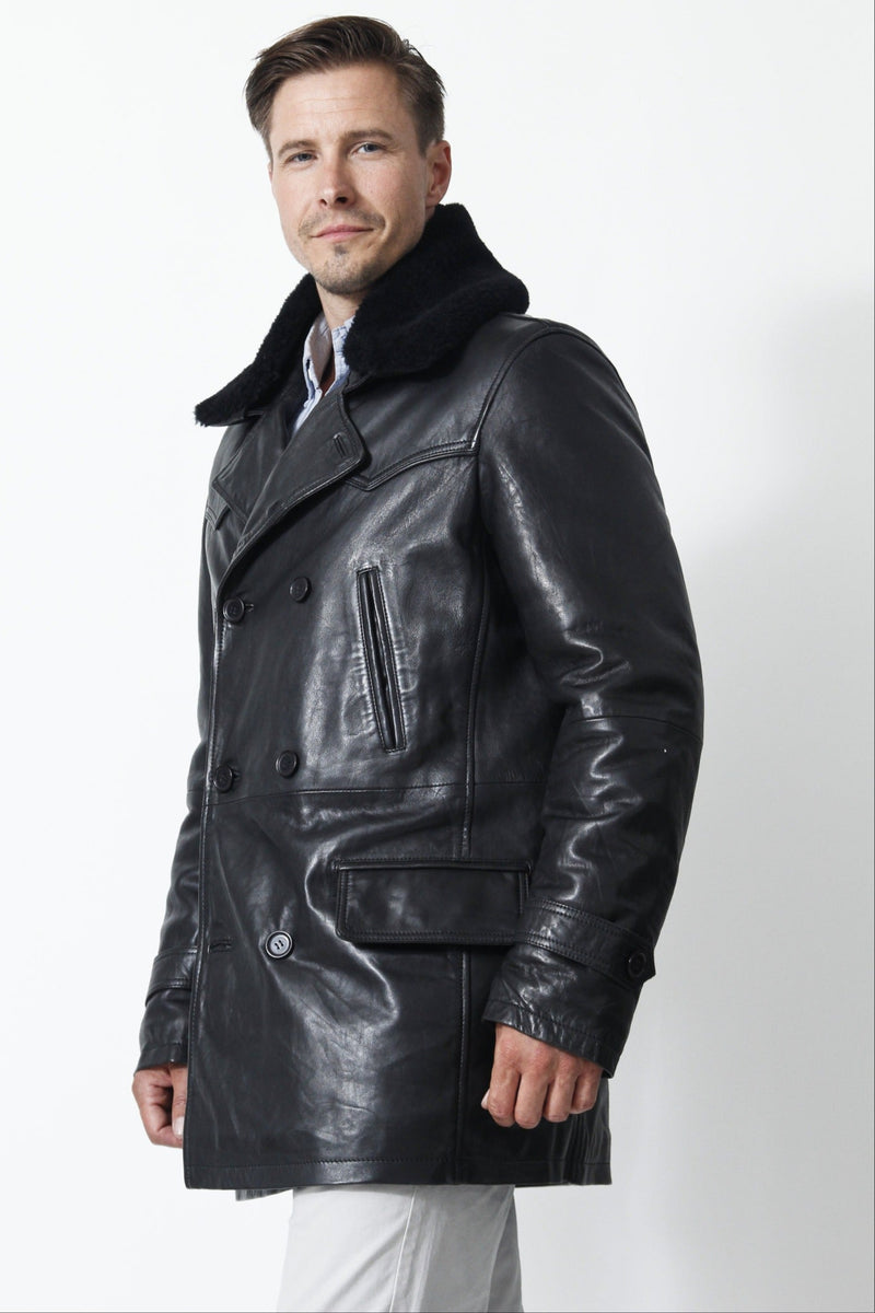 Herren Longjacke mit Knopf Doppelreiher Lammnappa Schwarz mit Lammfellkragen 