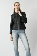 Sportliche Damen Lederjacke aus Lammnappa mit Stehkragen mit Figurbetonter Passform 