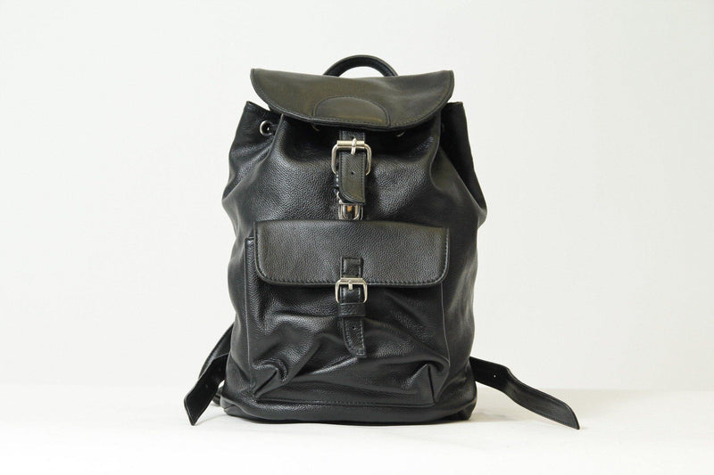 Damen Kalbsnappa Lederrucksack in schwarz für den Alltag