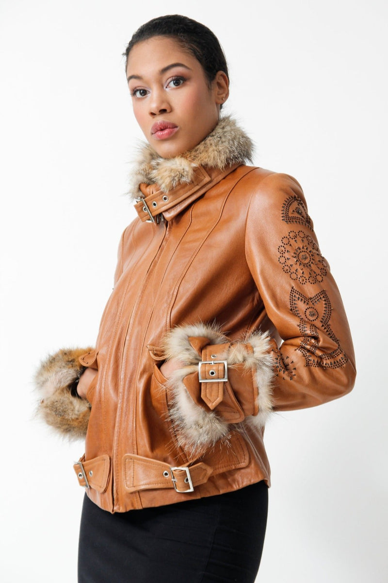Damen Lederjacke leichtes Lammnappa cognac mit Lasercut Muste und fuchsverbrämungen
