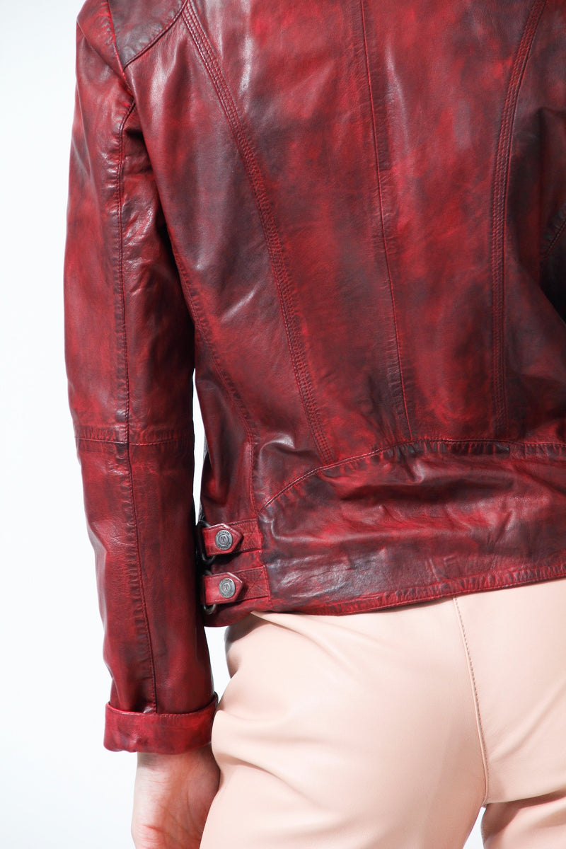 Kurze Damen Lederjacke Lammnappa tailliert in rot vintage Look antik