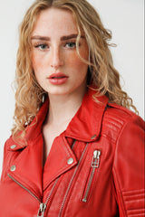 Damen Biker Lederjacke Rot Lammnappa mit Steppnähte und viele Zipper