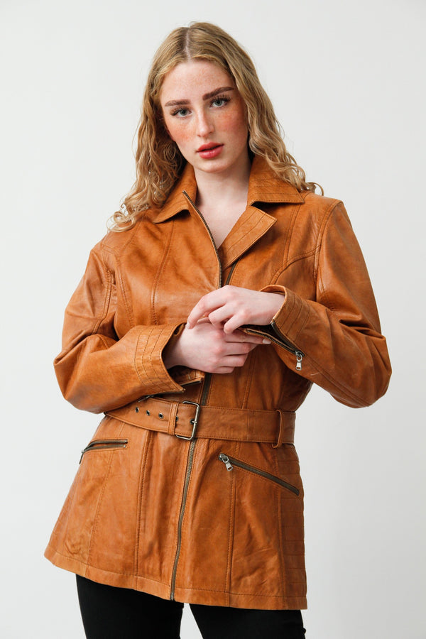 Sportliche Damen Lederjacke Lammnappa in Cognac Vintage Look mit Gürtel