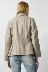 Halblange echte Damen Lederjacke in Lammnappa ivory tailliert mit Reißverschluss