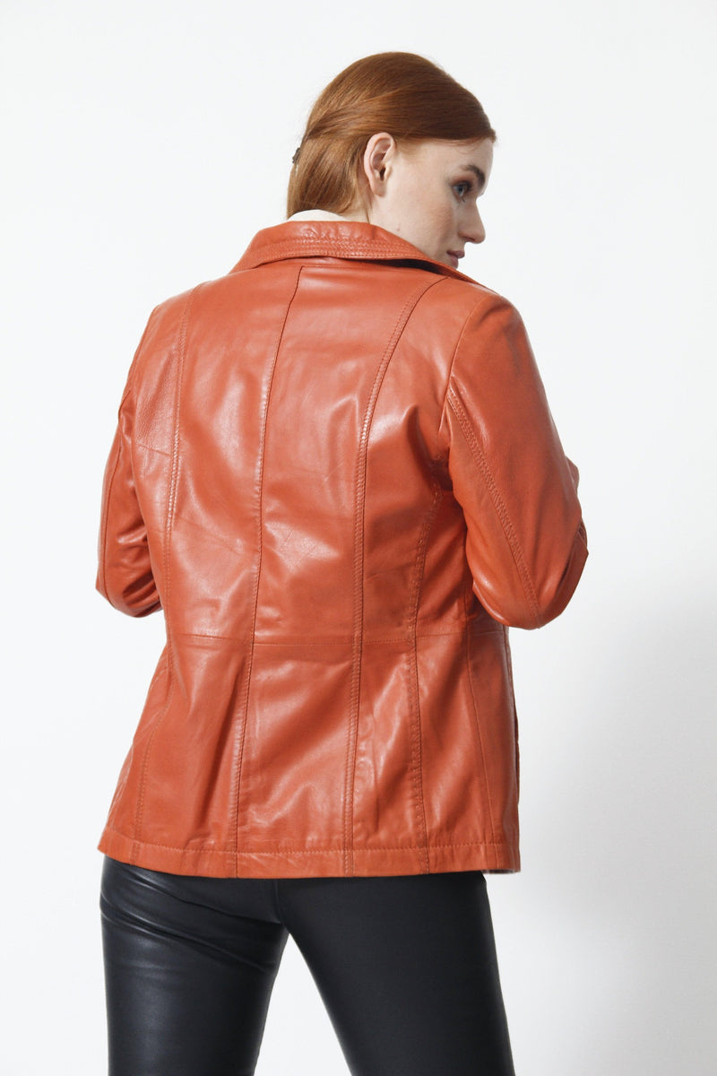 Figurbetonte Damen Lederjacke in Orange  aus Lammnappa- Leder Schmidt Online