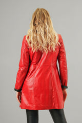 Damen Lederjacke Lammnappa mit Farbkontrast rot/schwarz tailliert mit Zweiwegereißverschluss