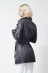 Taillierte Damen Lederjacke in Lammnappa vintage look anthrazit und Gürtel, Leder Schmidt Online 