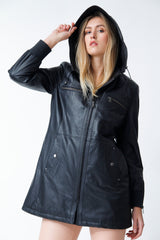 Sportliche echte Damen Lederjacke aus Lammnappa in schwarz mit abnehmbarer Kapuze