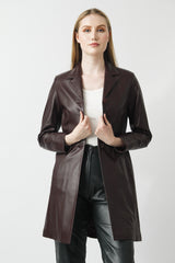  Damen Leder Geh-Rock aus Lammnappa in Oxblood mit Reverskragen