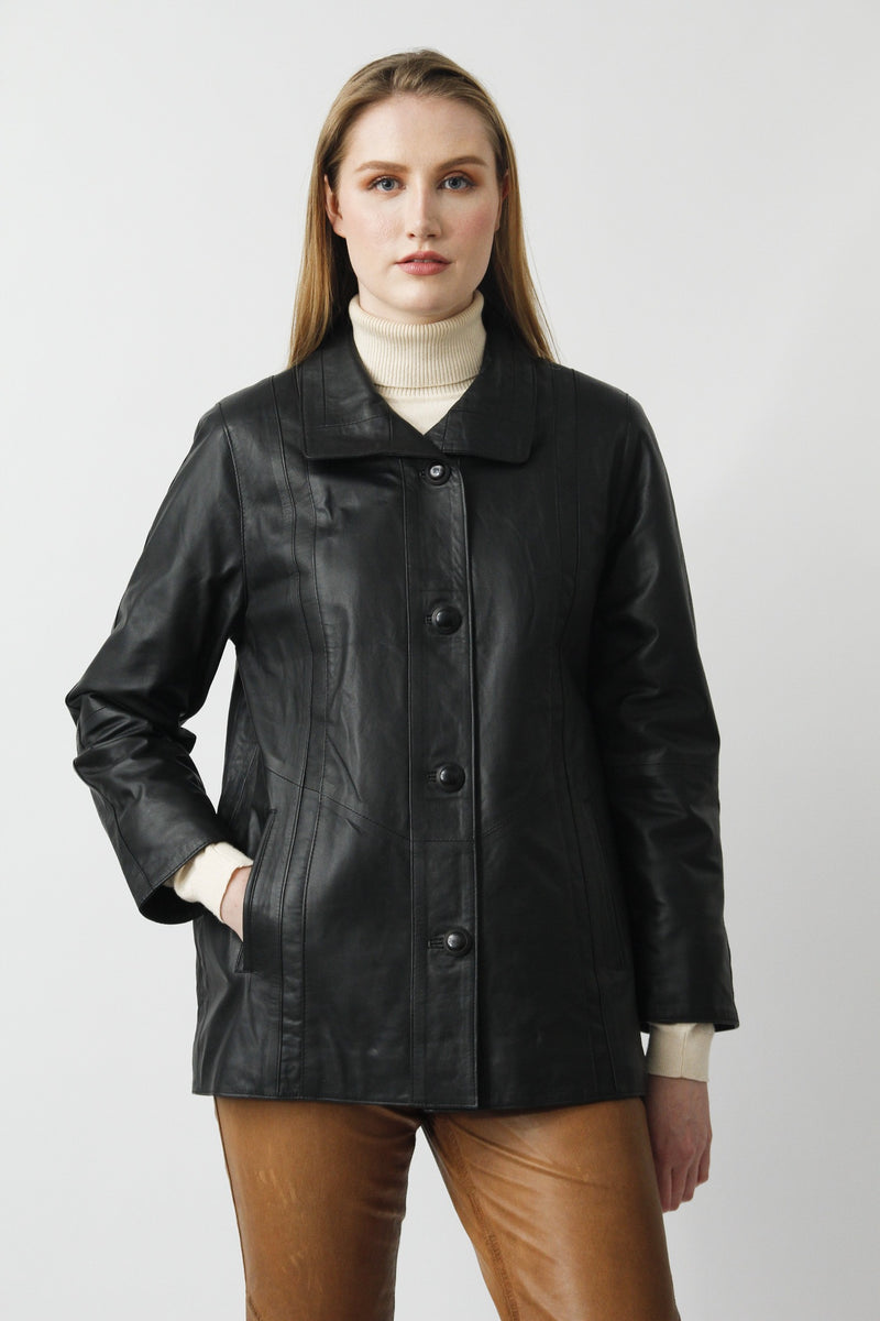 Hochschließbare zum knöpfen  in leichter Lammnappa Qualität als Damenjacke in schwarz