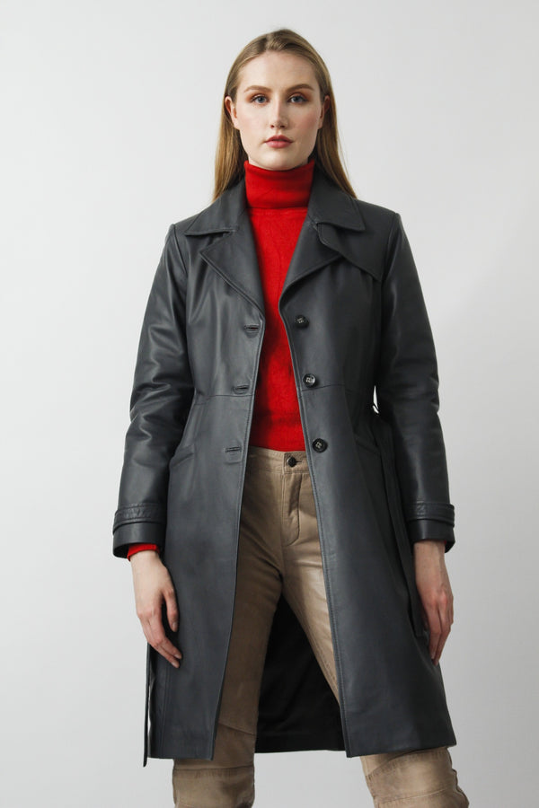Figurbetonter Damen Kurzmantel aus Lammnappa in Graphit mit Revers