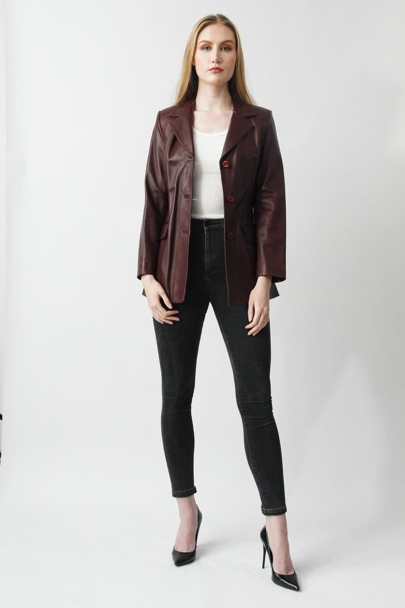 Eleganter Damen Lederblazer aus weichem Lammnappa tailliert in Bordo