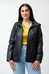 Kurze Damen Lederjacke aus Lammnappa schwarz mit Kapuze abtrennbar