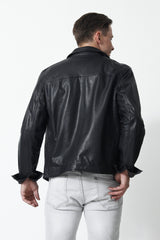 Schlichte Herren Lederjacke in Schwarz Lammnappa mit zwei Eingriffstaschen