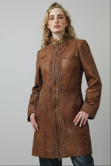 Taillierter Damen Gehrock aus Lammnappa Braun in Vintage Look und Kanin Verbrämung